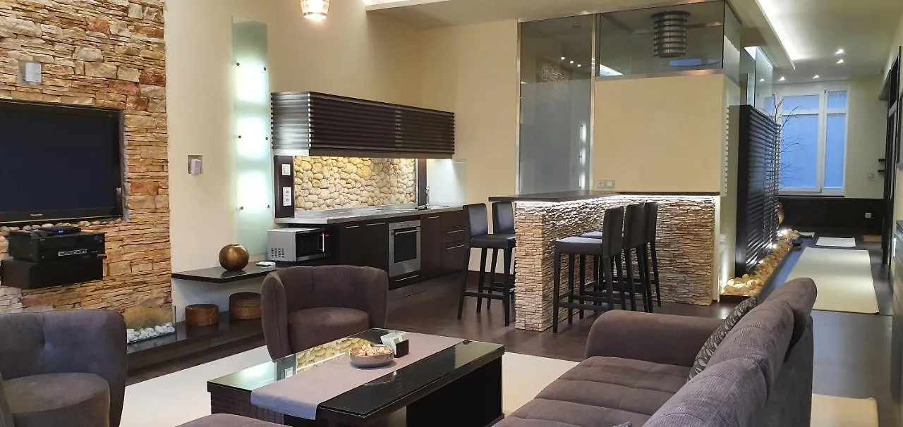 Lux Premier Apartment  Budapest